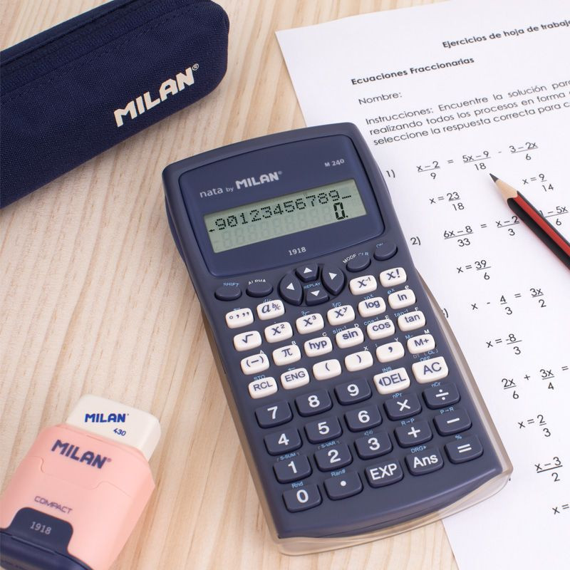 0A81C466-B397-5C7F-AB4F-B8D35055D305.jpg Milan Calculadora Cientifica M240 Serie 1918 Azul - Image 1