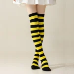 Medias bucaneras abejitas