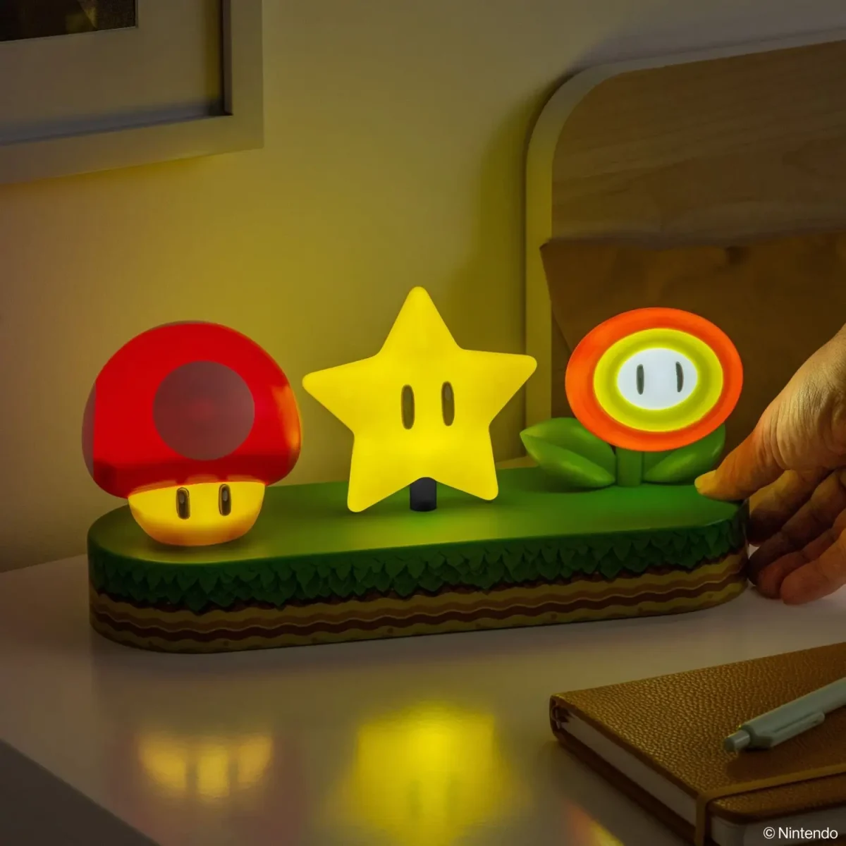 Super Mario Icons Light - Imagen 1