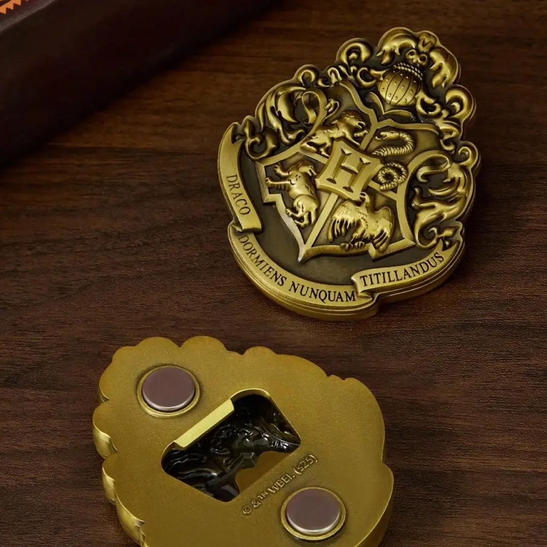 1751885830e0f7dd5398e454c4c484f0 Abridor Magnetico Harry Potter Hogwart Shield 3D - Image 1