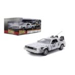DeLorean Time Machine w/Lights Frost Version, Back to the Future Part I - Jada Toys - Imagen 7